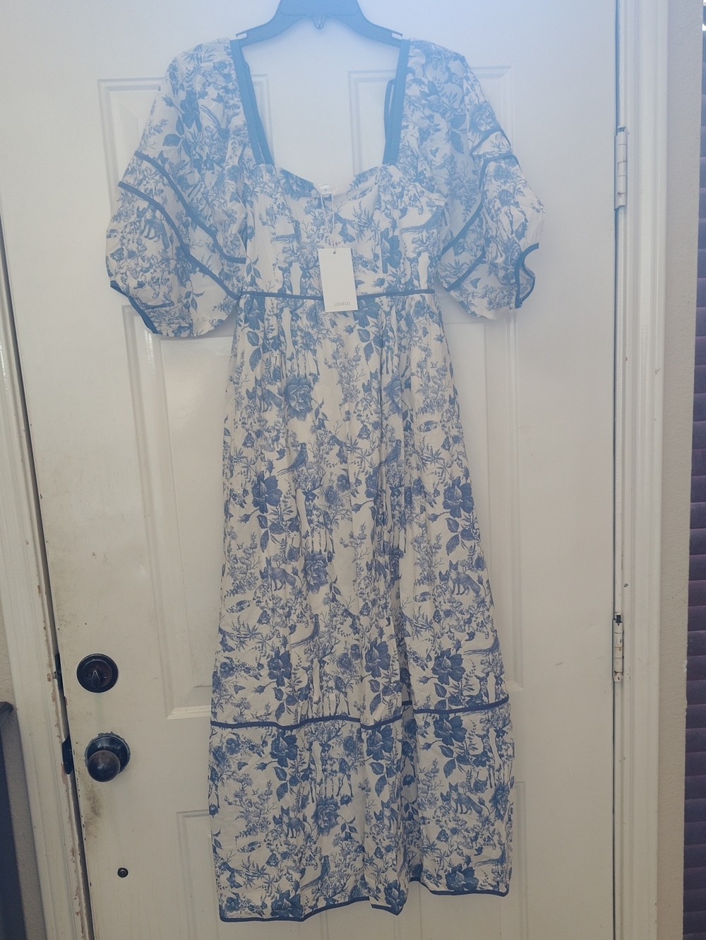 Boutique Dress Blue Floral Maxi Dress with Puff Sleeves - Women Small